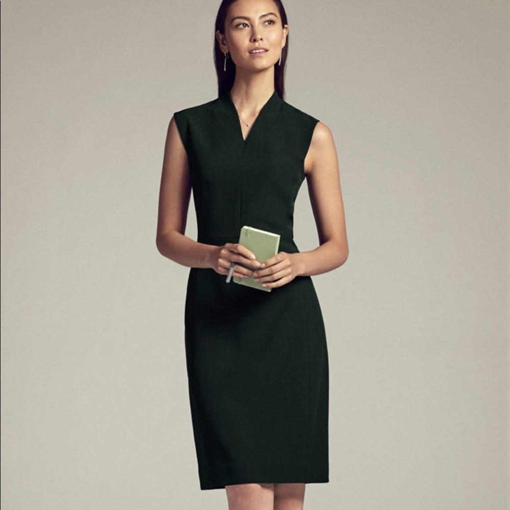 MM LaFleur NWOT Aditi 2.0 green dress size 4